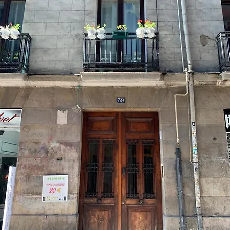 La Puerta - Casco Viejo-old Town بلباو